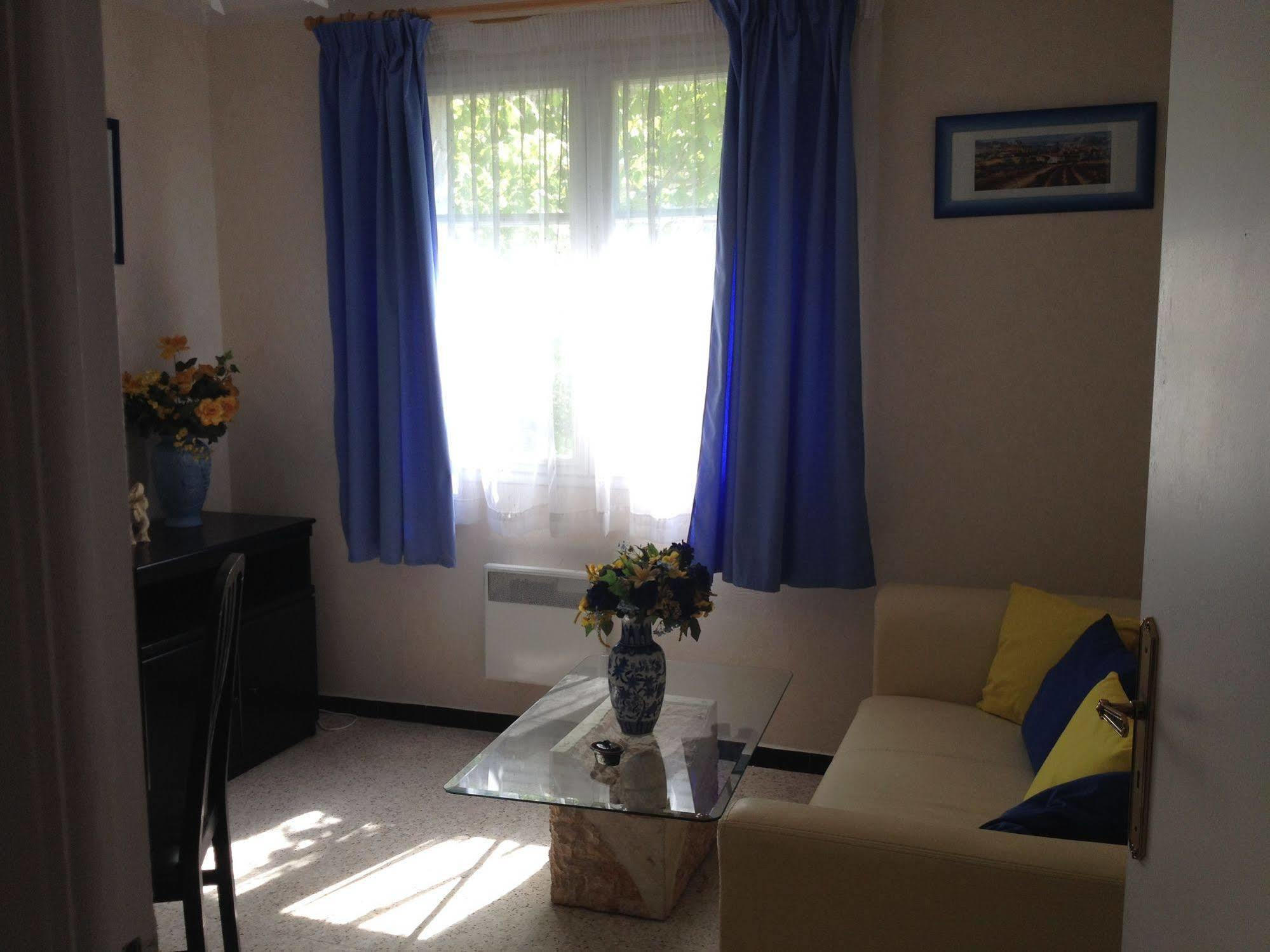 לה פרדה Appartement La Plage En Provence מראה חיצוני תמונה