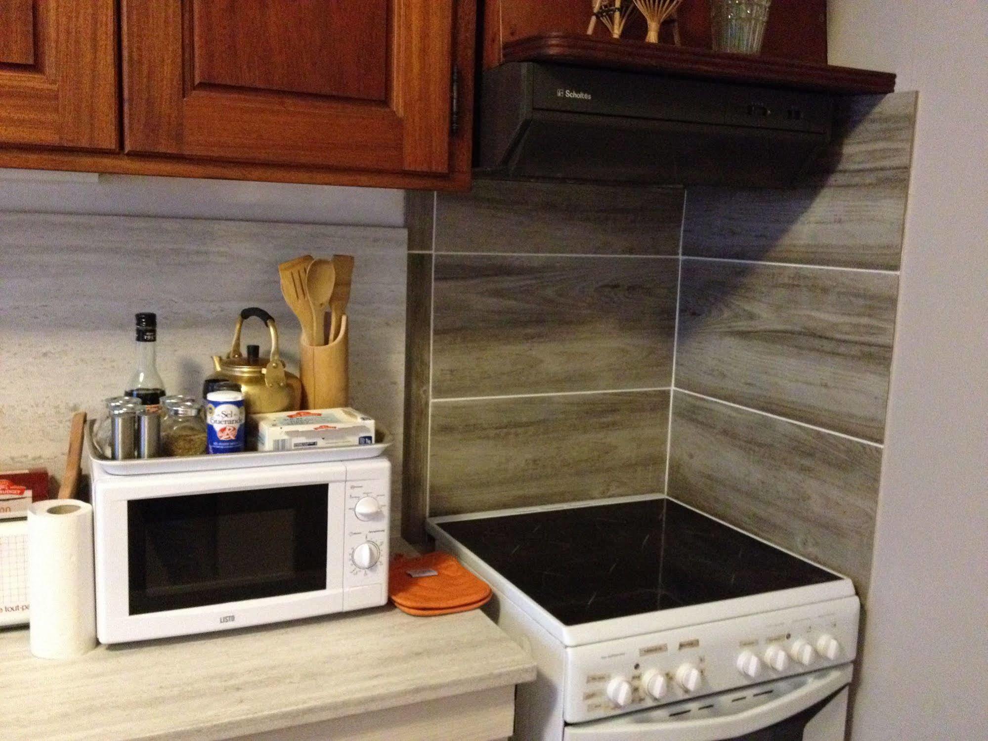 לה פרדה Appartement La Plage En Provence מראה חיצוני תמונה